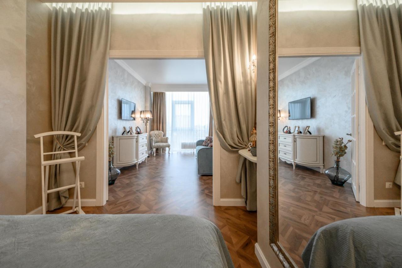 Arnautsky Apartment *